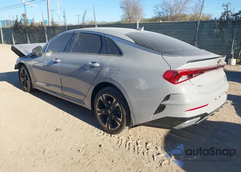 2021 Kia K5 Gt-Line z USA, uszkodzony, nr VIN 5XXG64J23MG077082